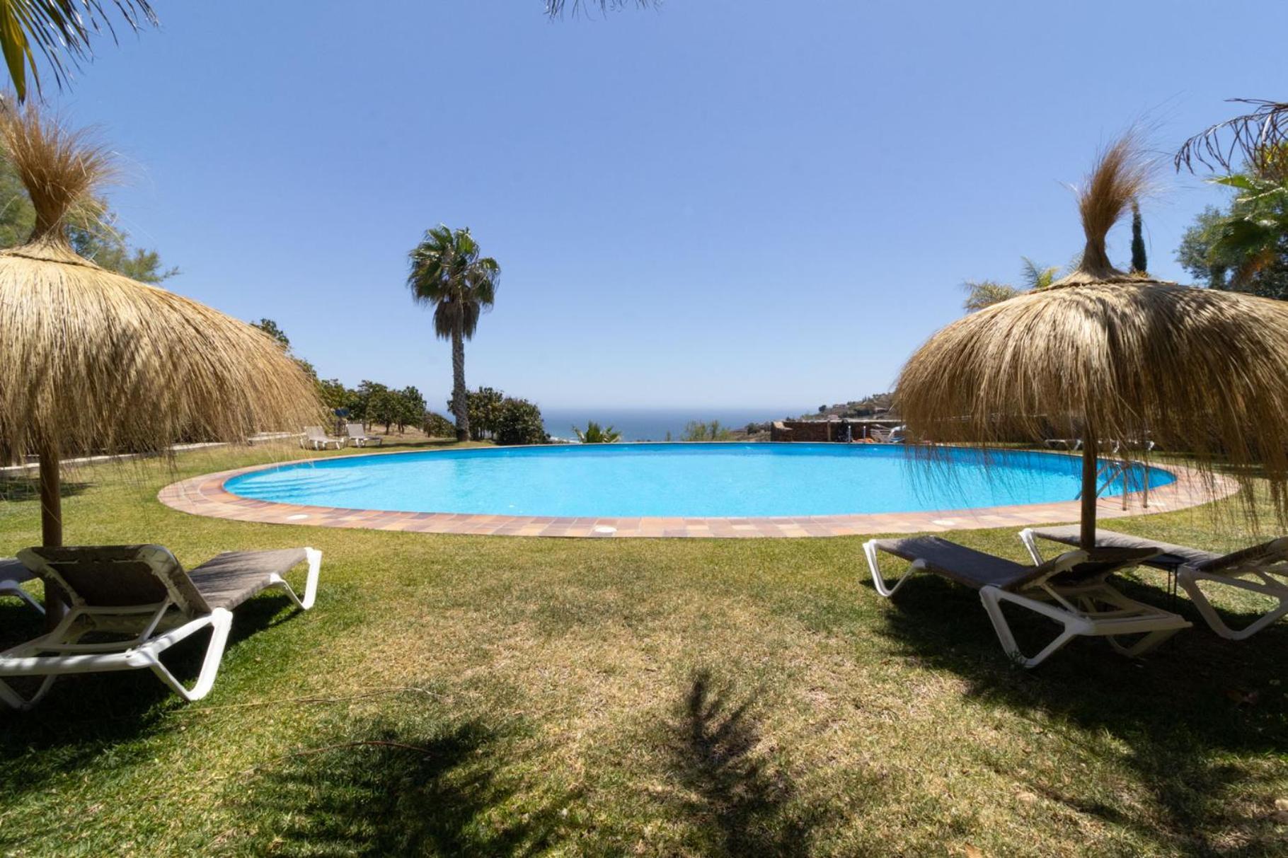 La Casa Del Burro Bed & Breakfast Nerja Bagian luar foto